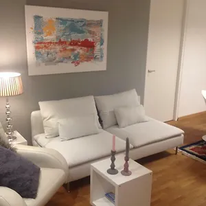 https://ferienwohnung-am-zwinger-dresden.dresdenhotels.net